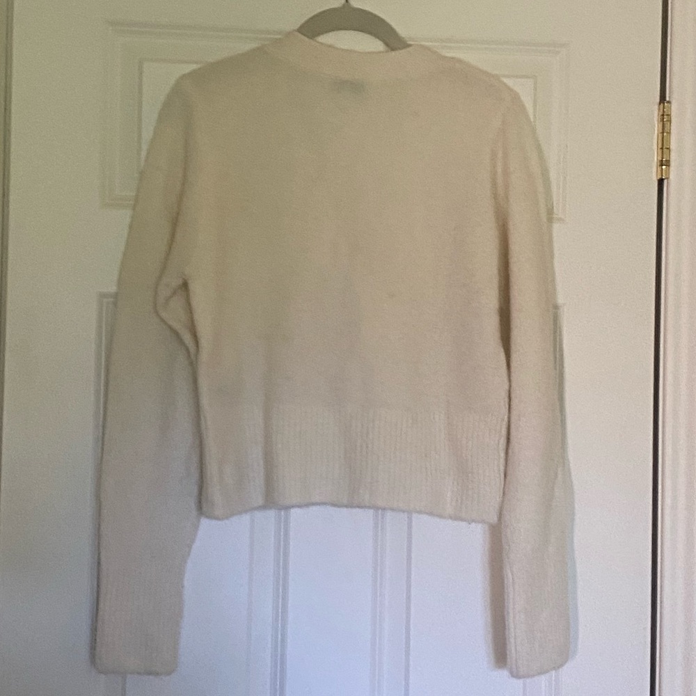 & Other Stories Cream V-Neck Cropped Cardigan with Gold Buttons - Picture 3 of 6